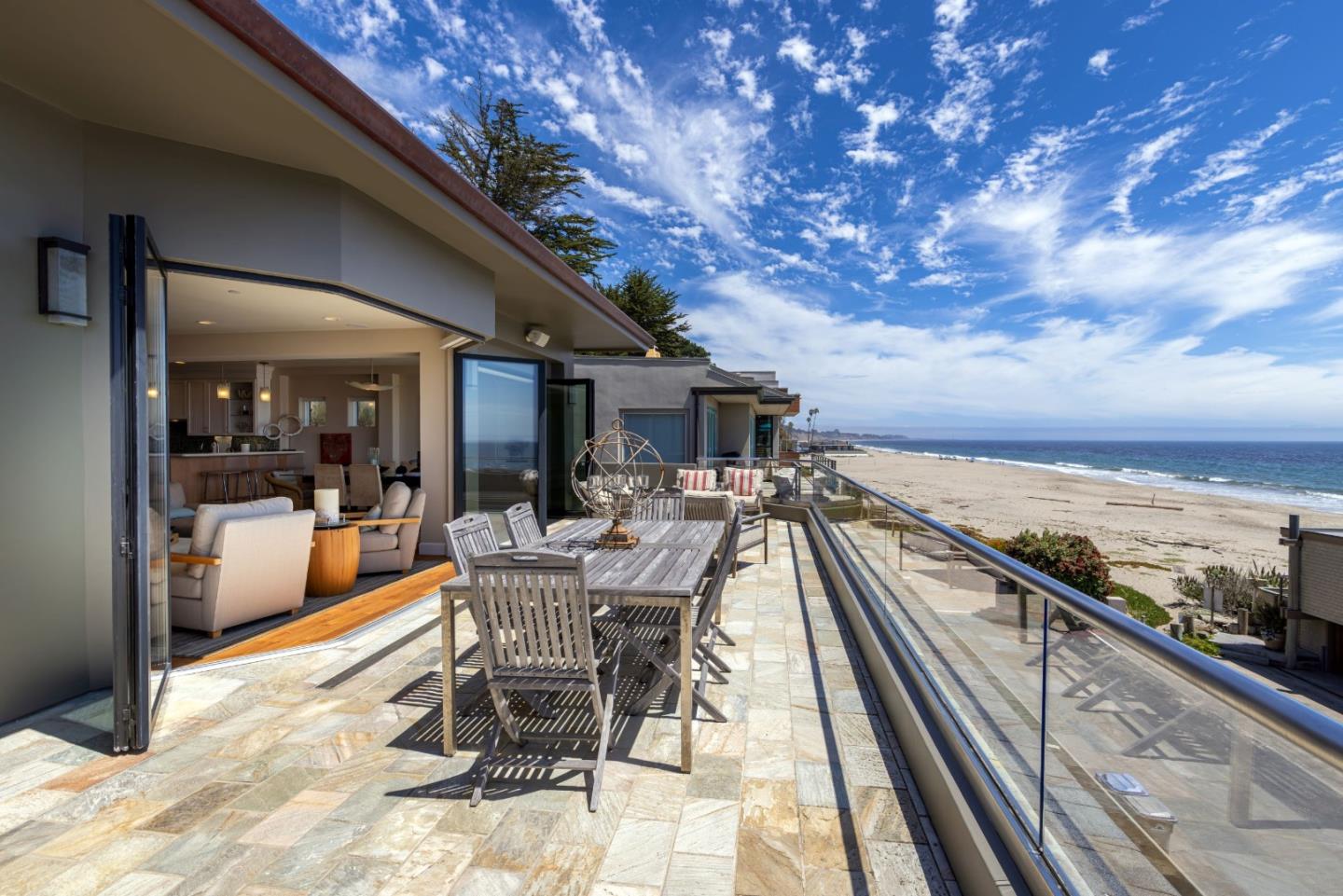 643 Beach DR