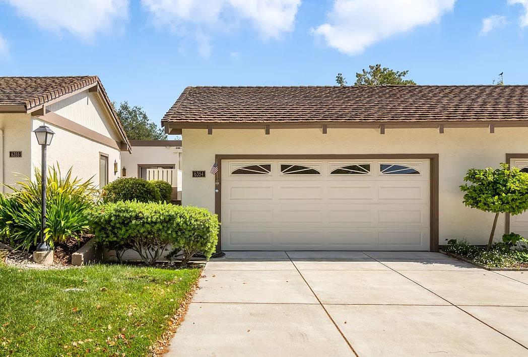 6354 Whaley DR