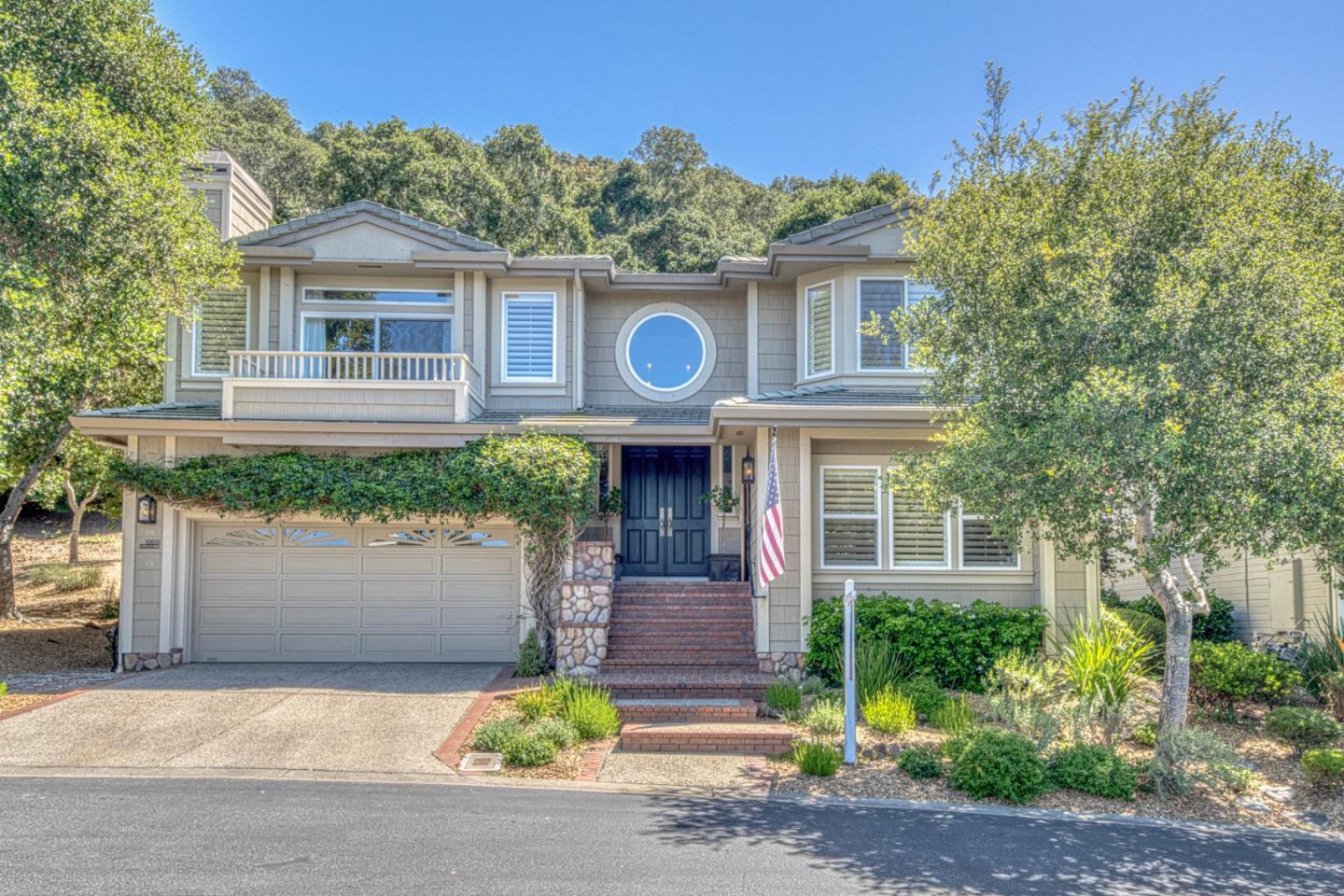 10618 Hillside LN