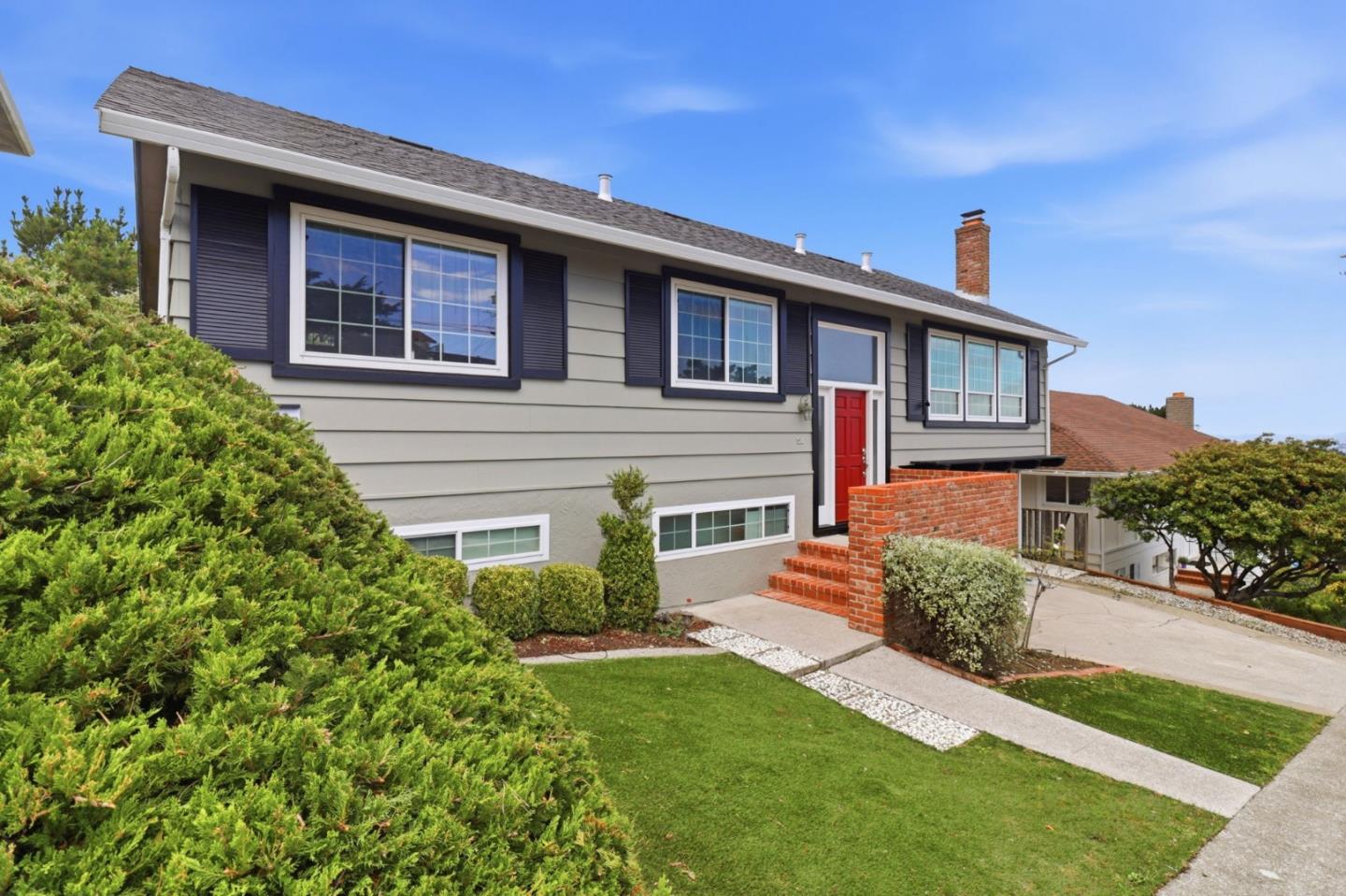 221 Merced DR - Interior