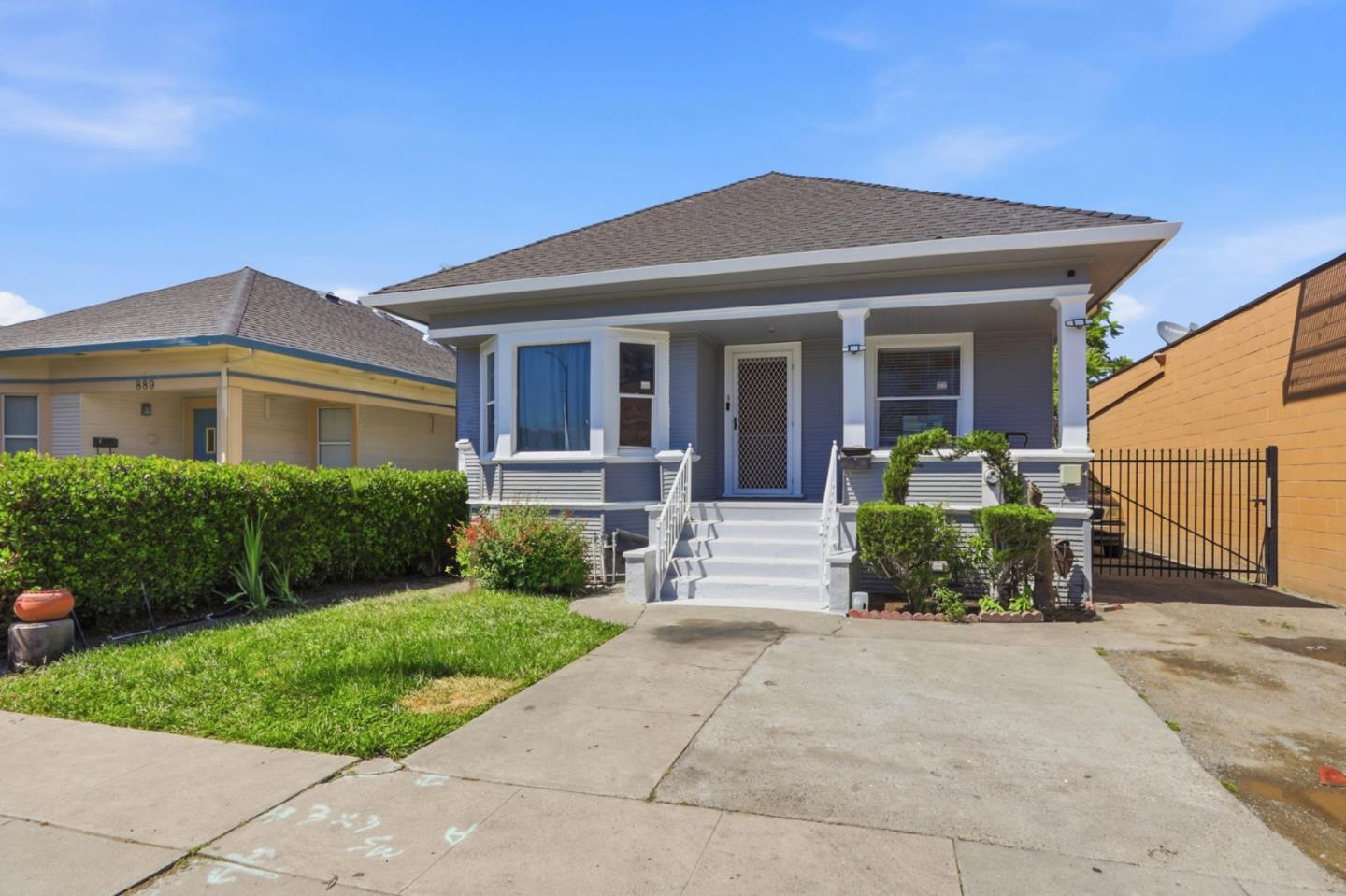 879 W San Carlos ST