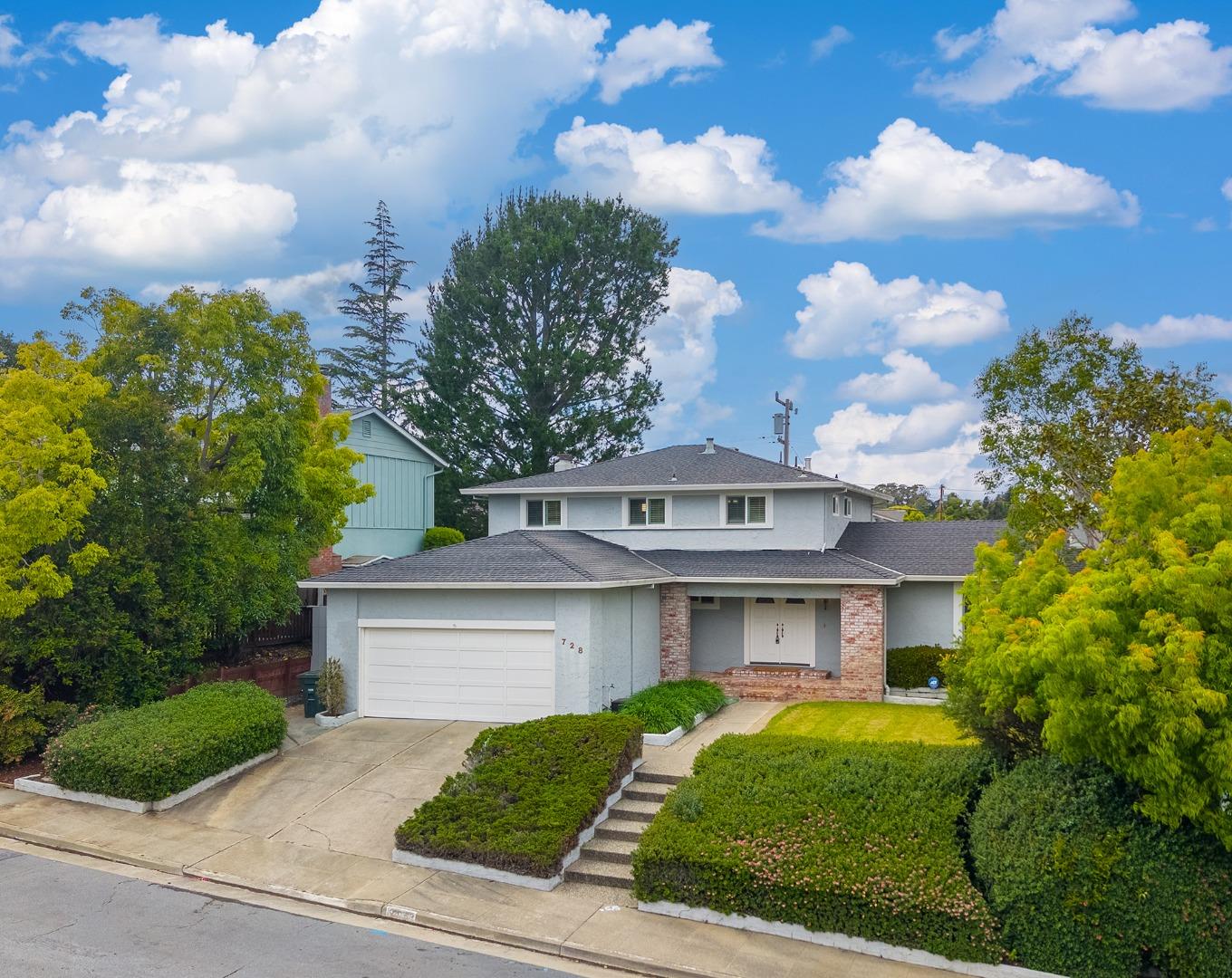 728 Murphy DR - Kitchen