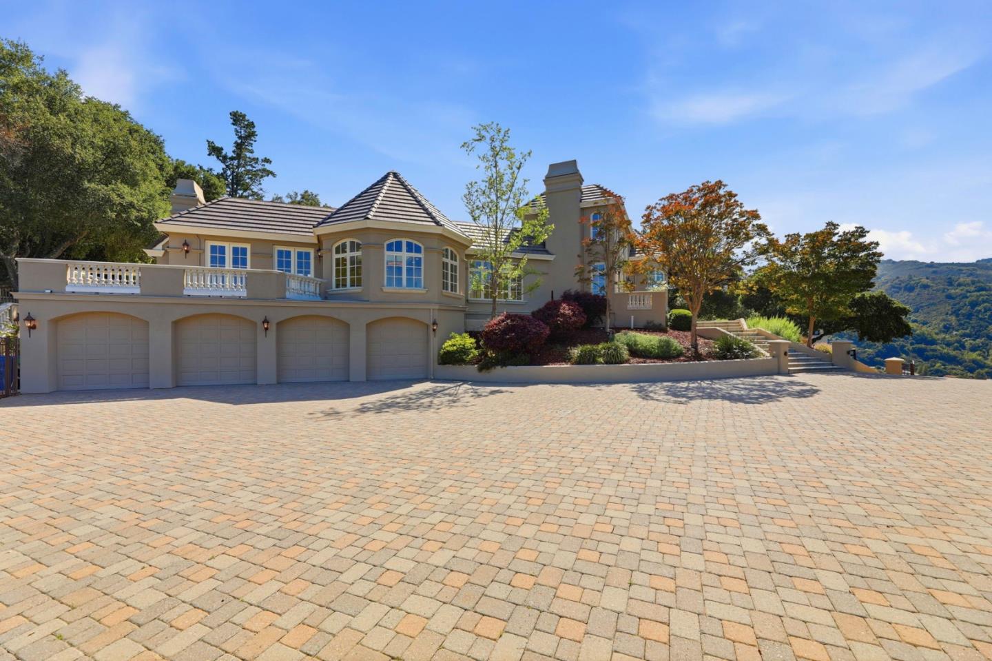 14113 Pike RD - Living area