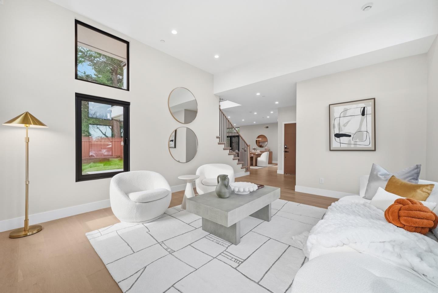 3830 Carlson CIR - Living area