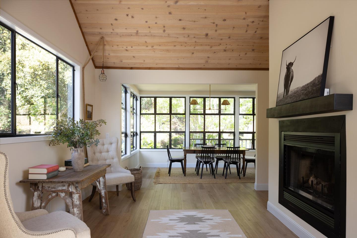 31315 Via La Naranga - Living area