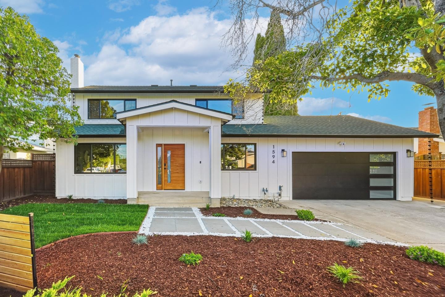 1594 Inverness CIR - Interior