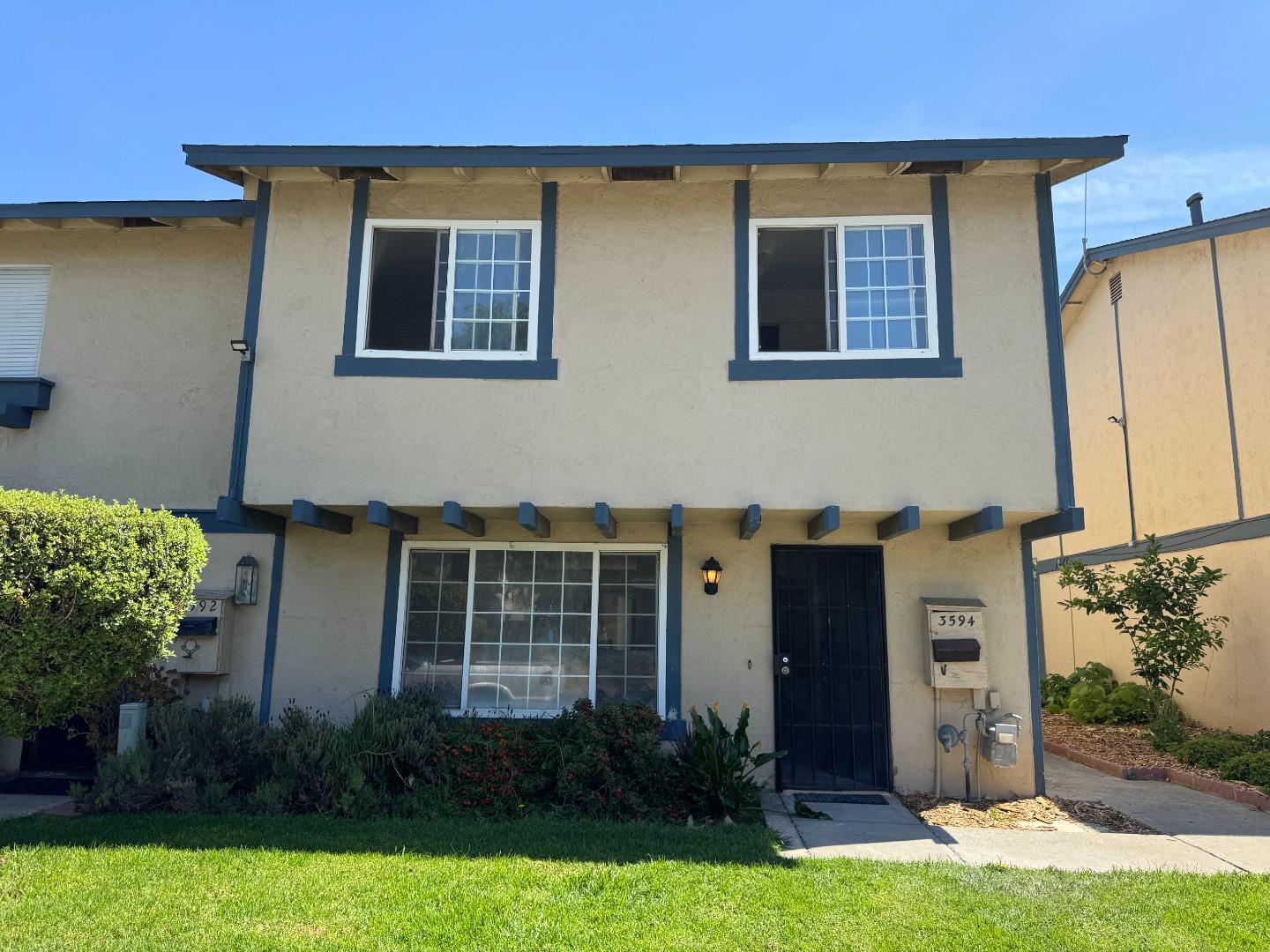 3594 Buckeye DR