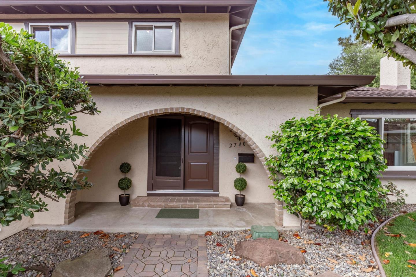 2740 Ramos CT - Interior