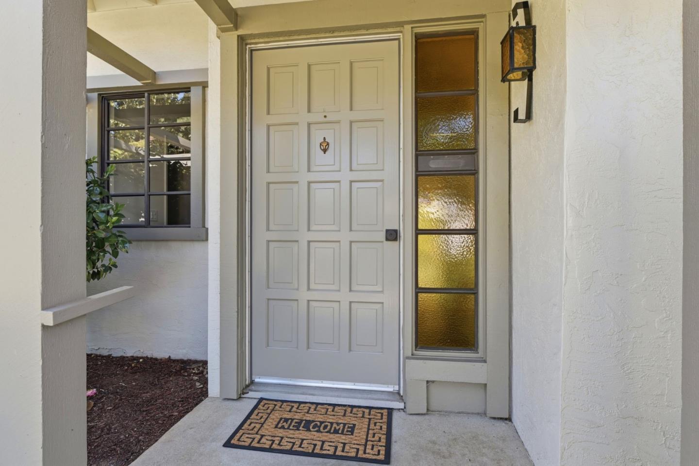 5555 Cribari CIR - Interior