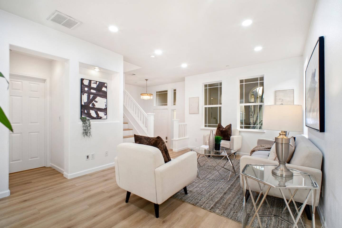 915 Ternura LOOP - Kitchen