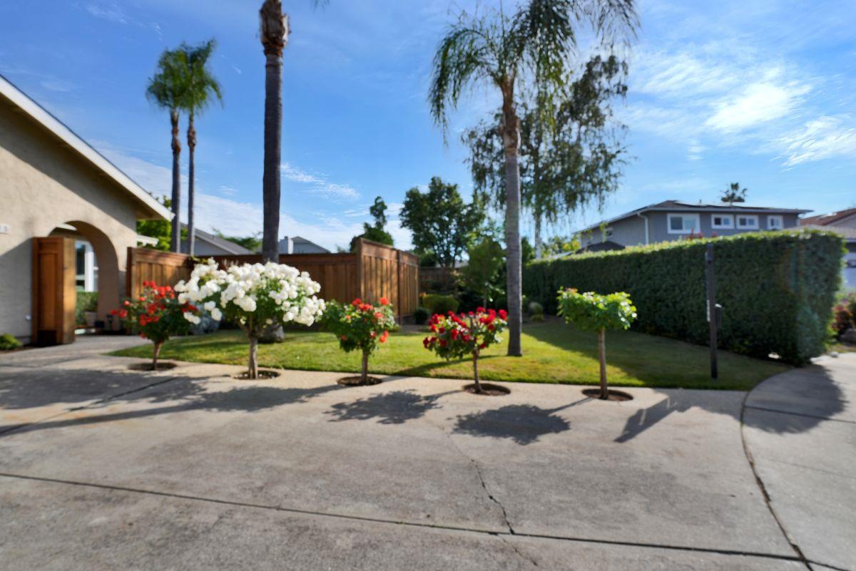 15135 La Rocca CT - Interior