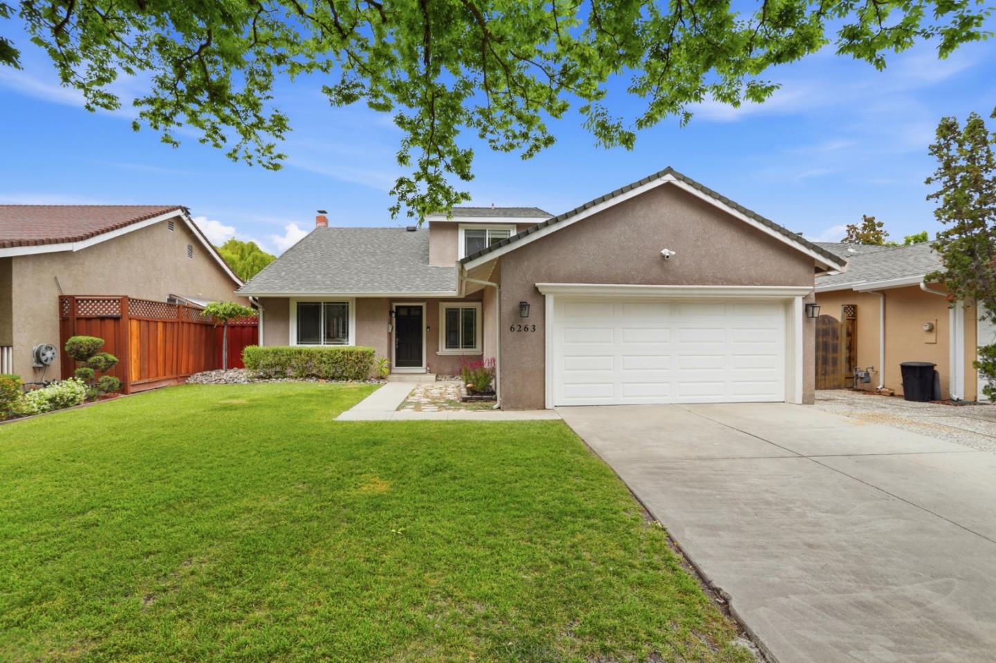 6263 Mahan DR