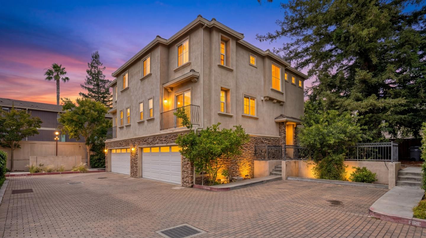 963 Bellomo AVE