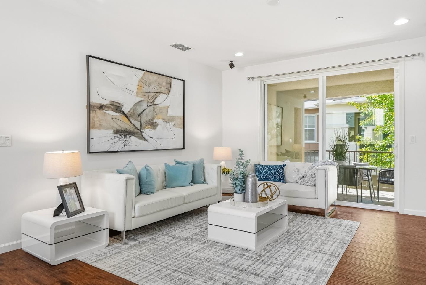 711 Elderberry DR - Interior
