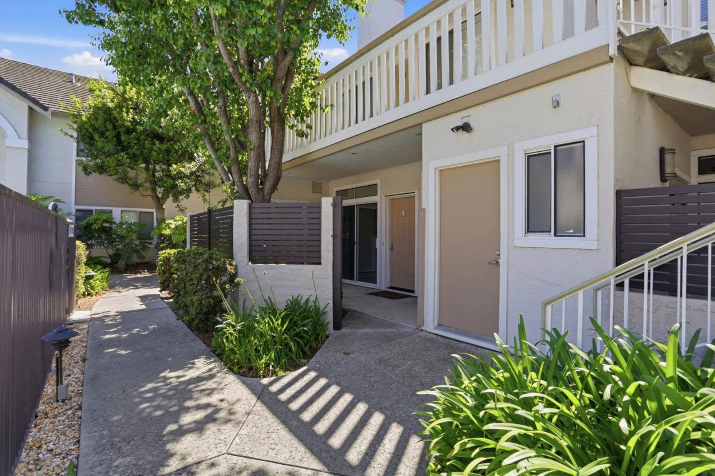 2968 Moorpark AVE 17 - Interior