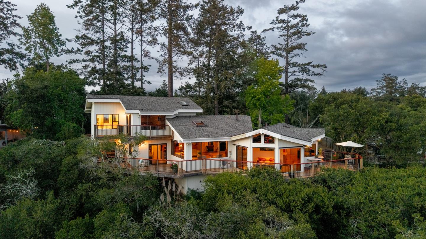 155 Michael LN
