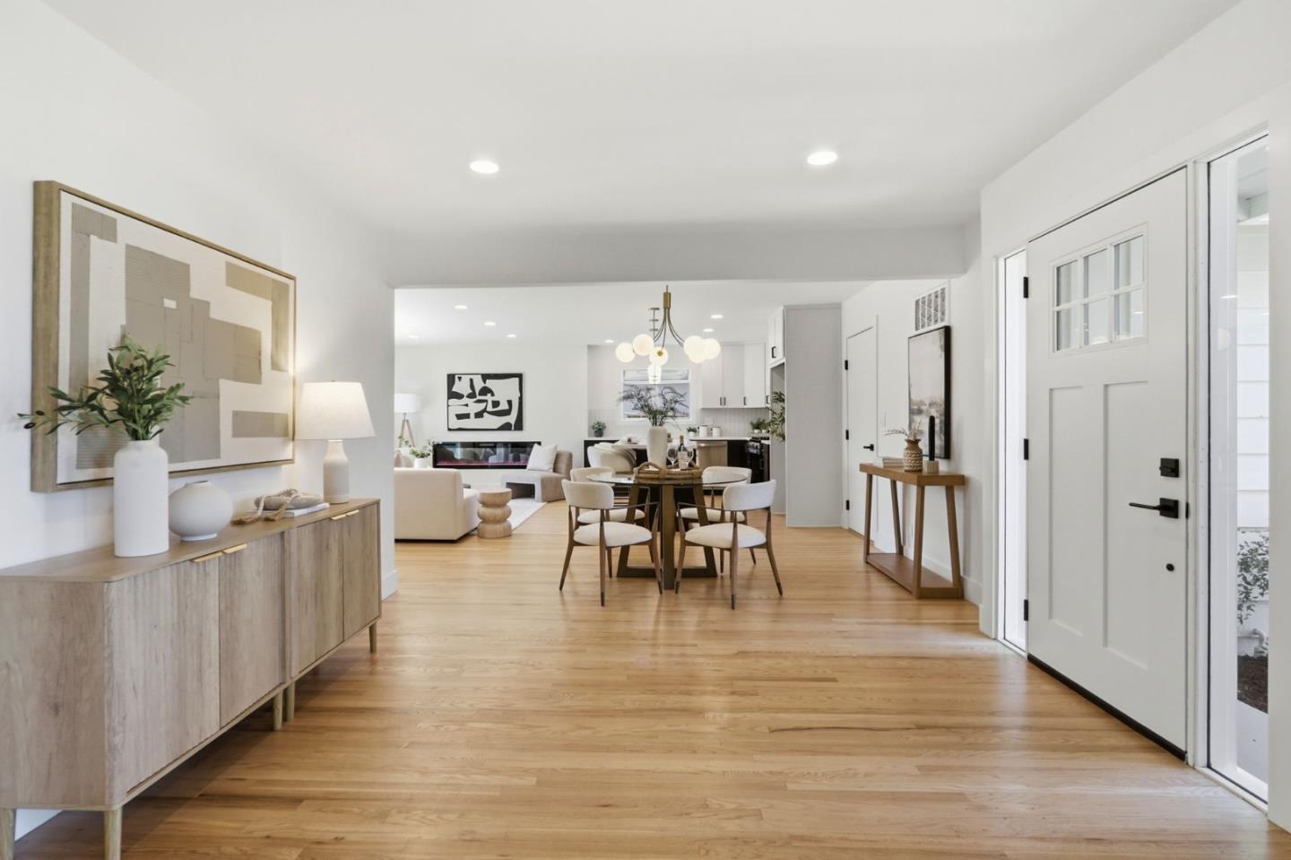 902 Camellia WAY - Bedroom