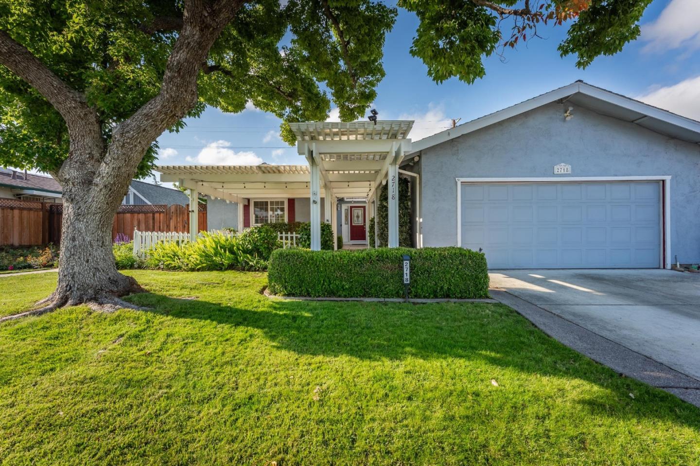 2718 Suisun AVE - Interior
