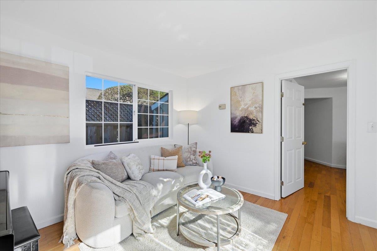 354 Irving AVE - Interior