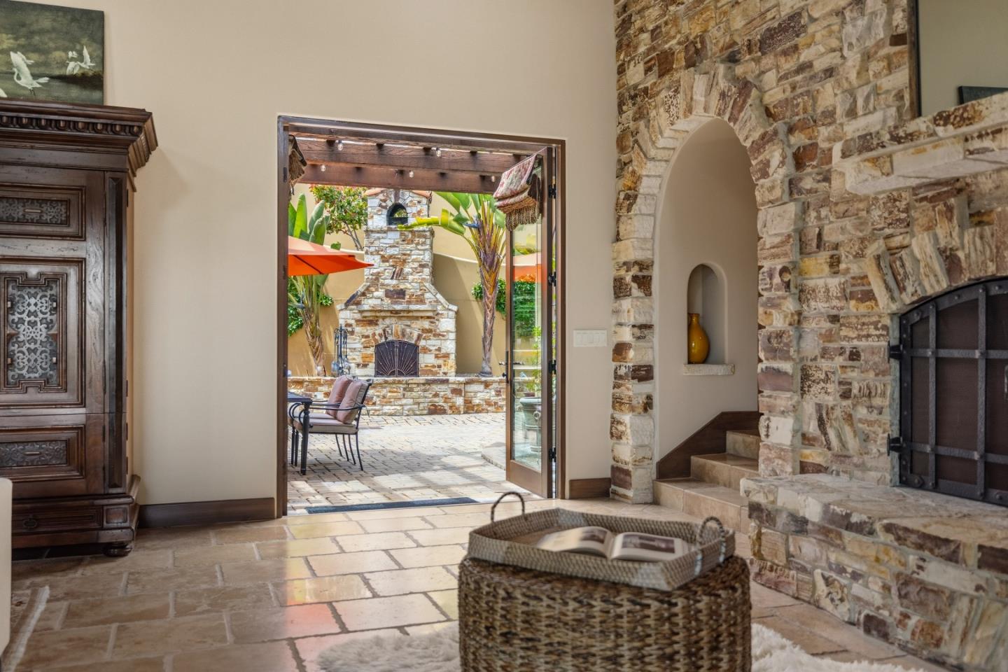 312 Pasadera CT - Kitchen