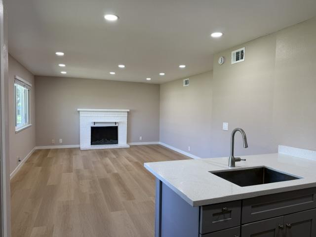 5479 Tyhurst Wkwy 1 - Bathroom