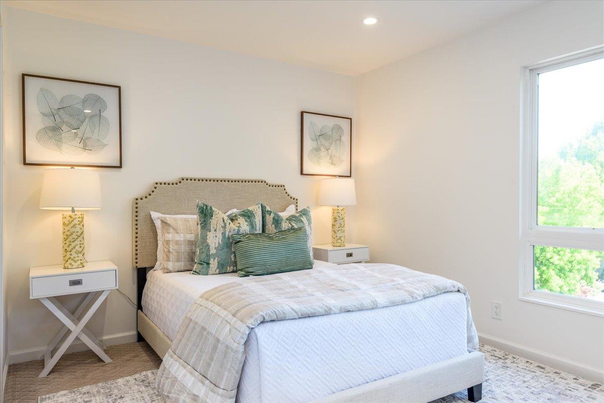 815 N Humboldt ST 409 - Living area