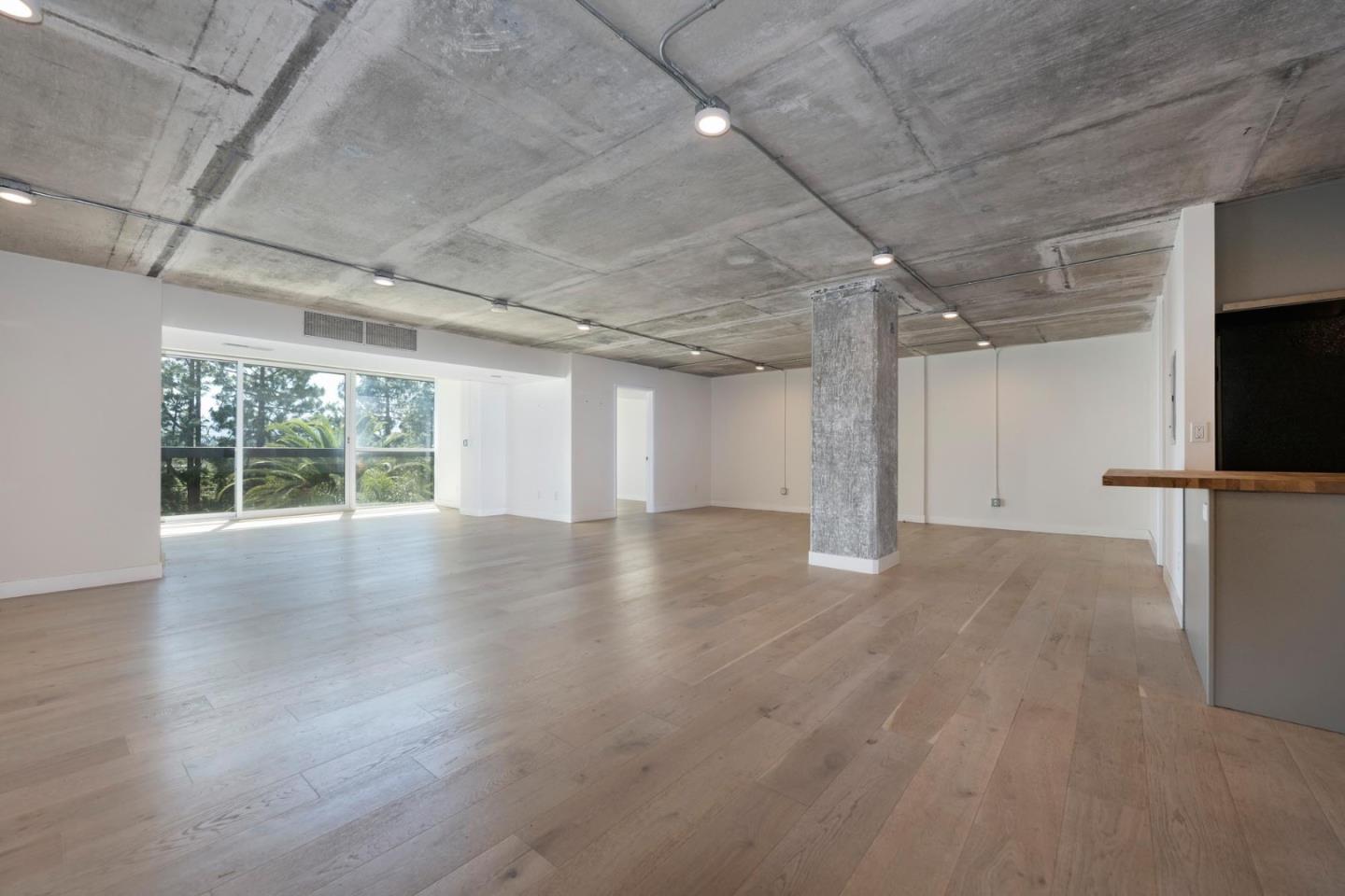 101 Alma ST 608 - Living area