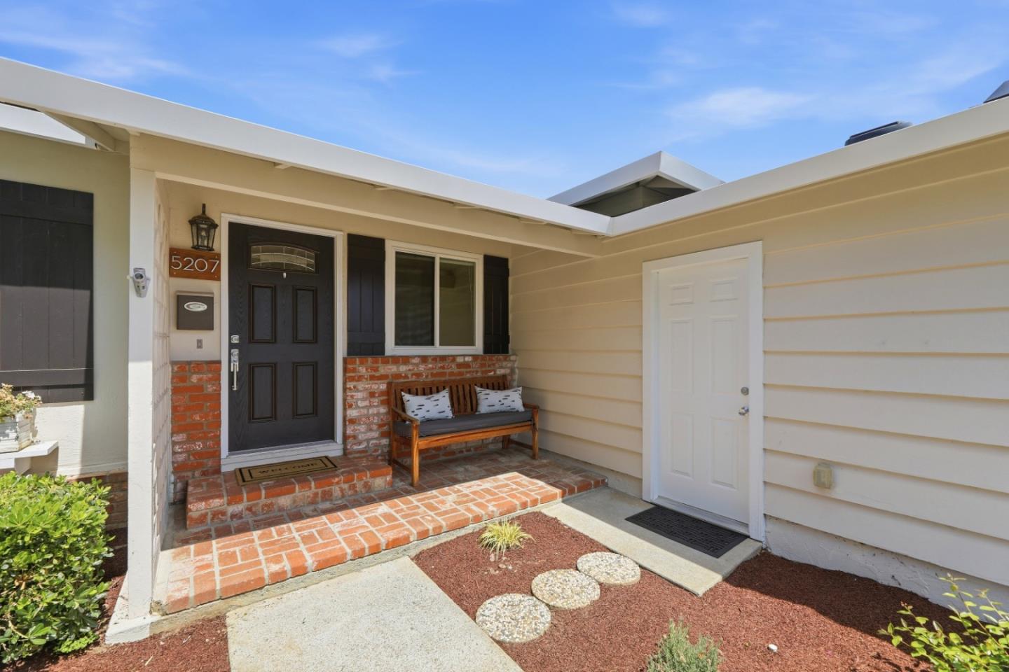 5207 Halifax DR - Backyard