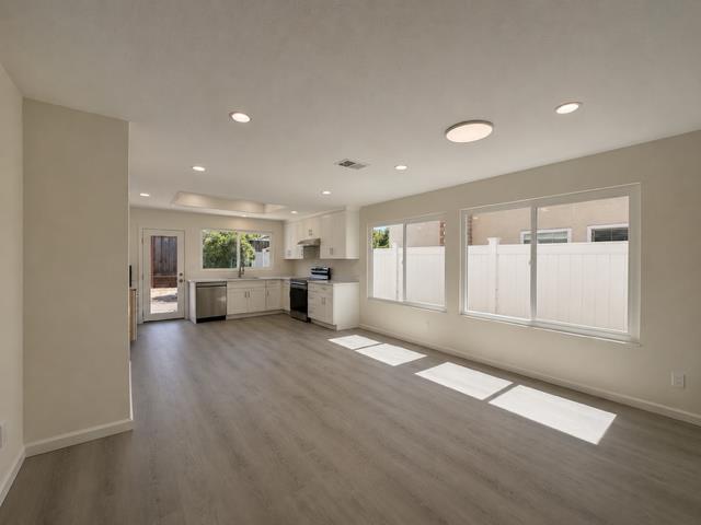 1274 Mayhew DR - Bedroom