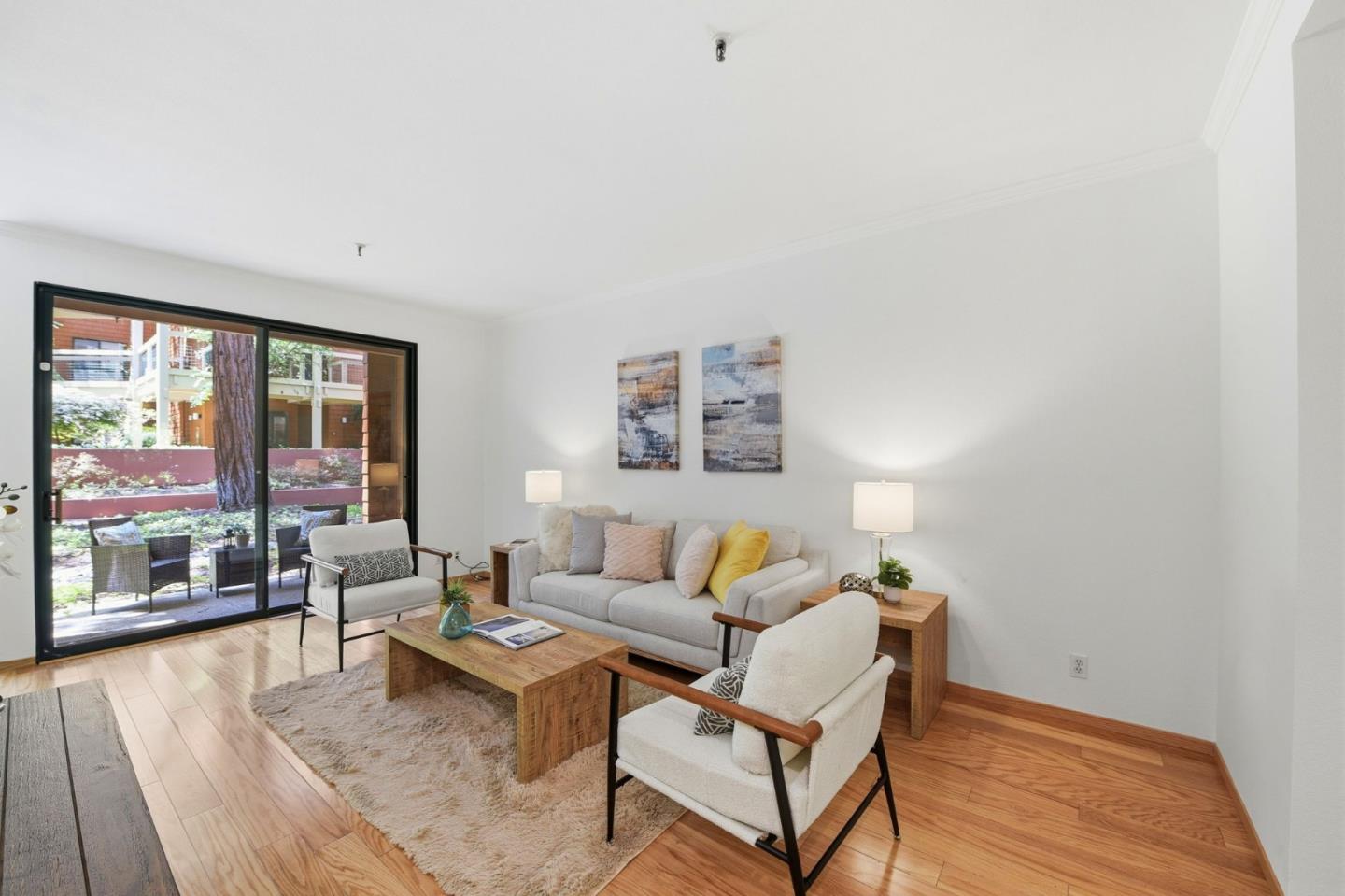 4250 El Camino Real B120 - Interior