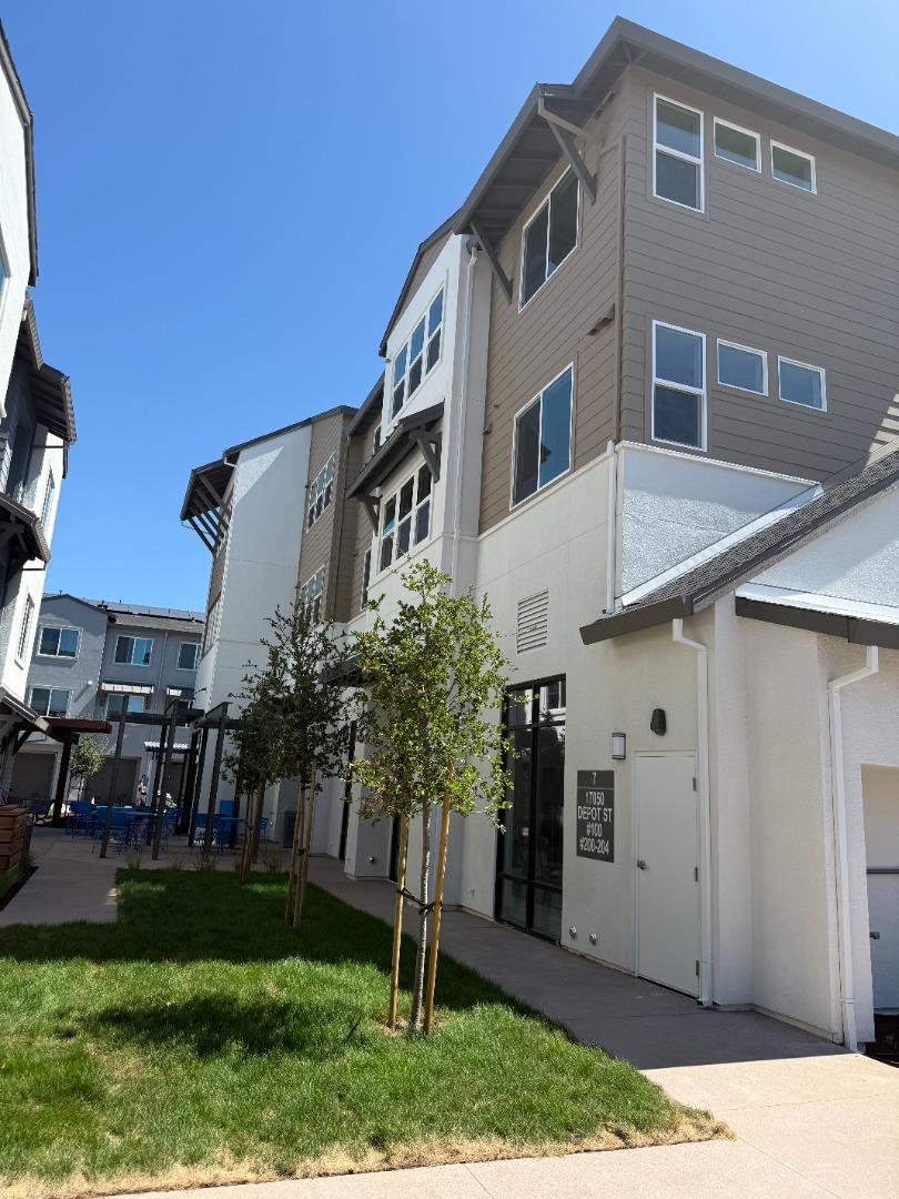 17050 Depot ST 302
