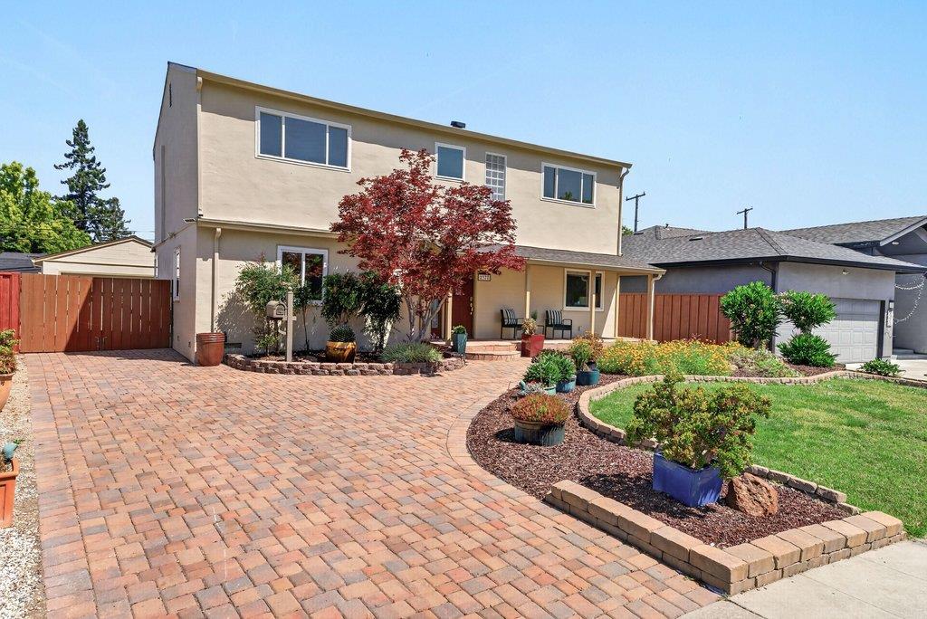 2377 Tulip RD - Interior