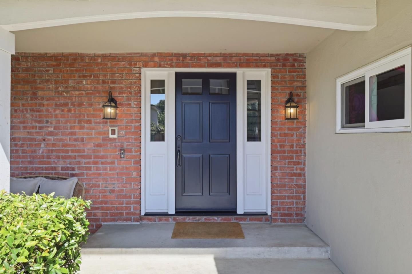 2725 Fairbrook DR - Kitchen