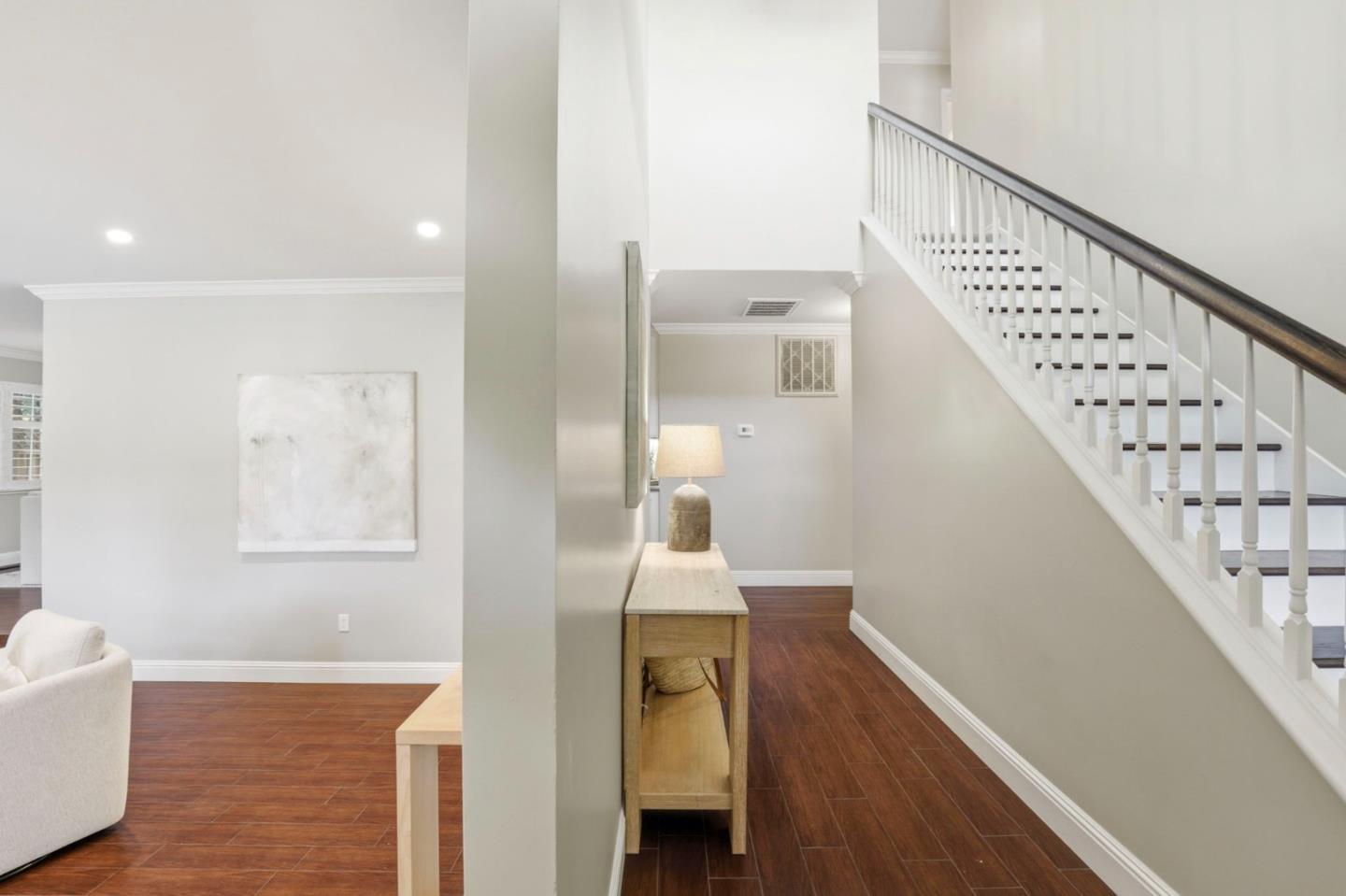 2725 Fairbrook DR - Living area