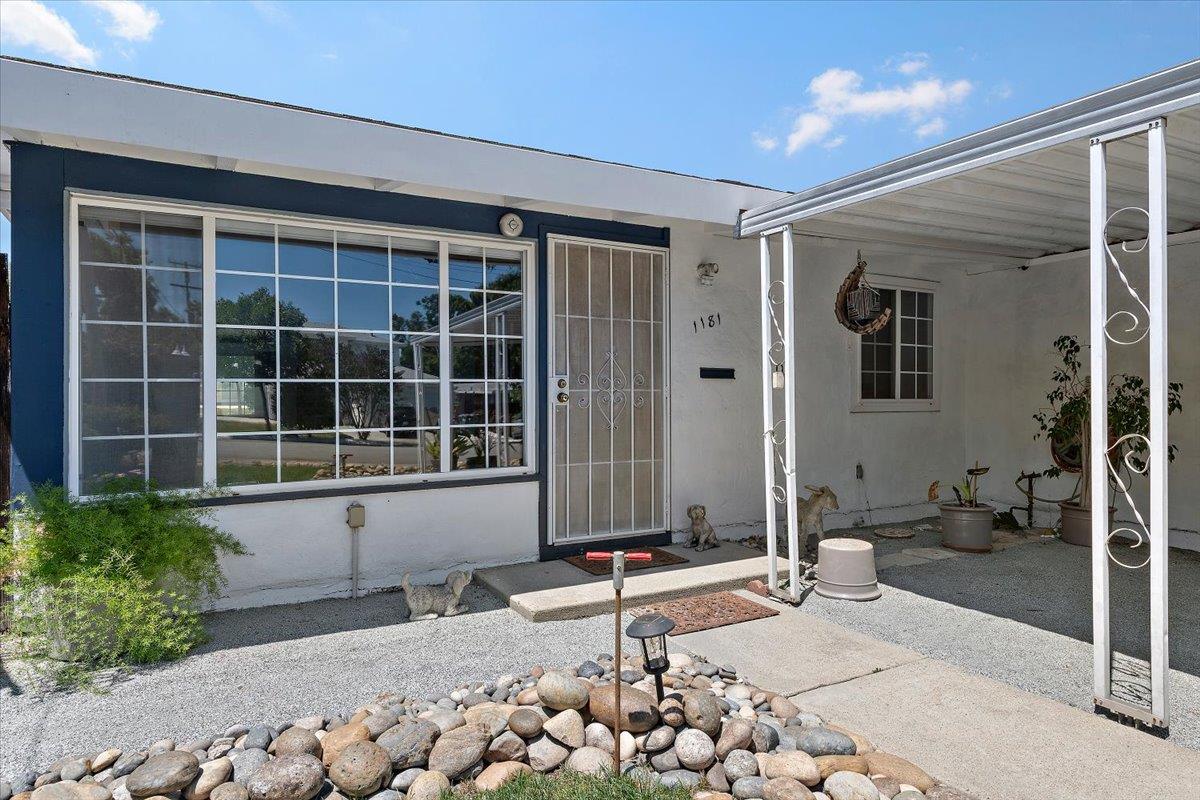 1181 Blazingwood DR