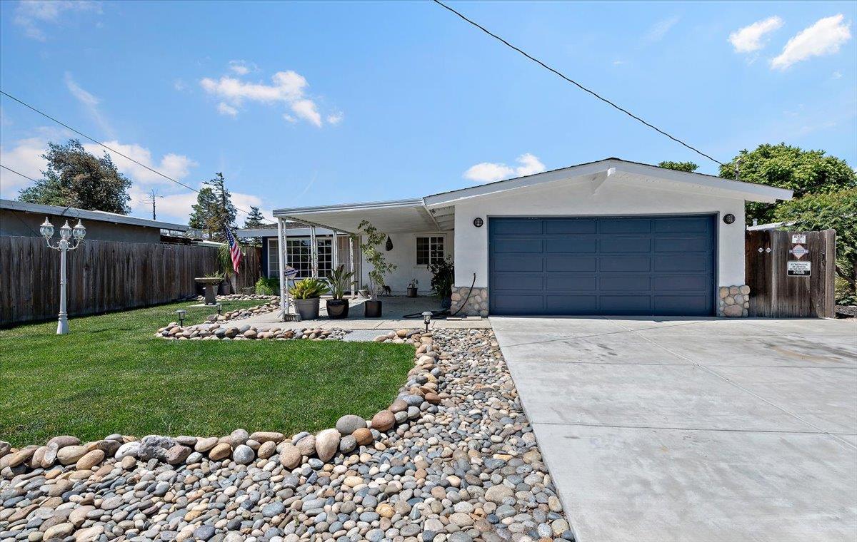 1181 Blazingwood DR - Interior