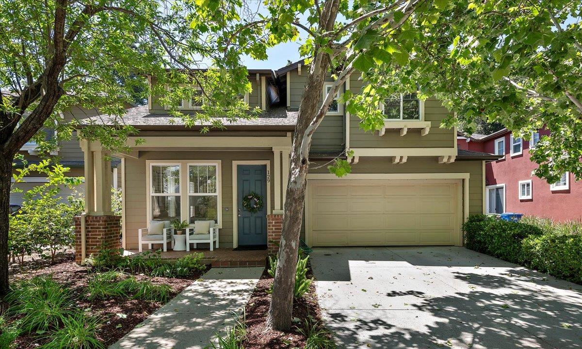 129 Smith Ranch CT