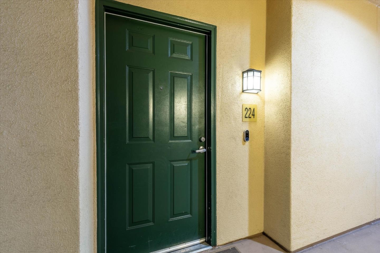 1310 Saddle Rack ST 224