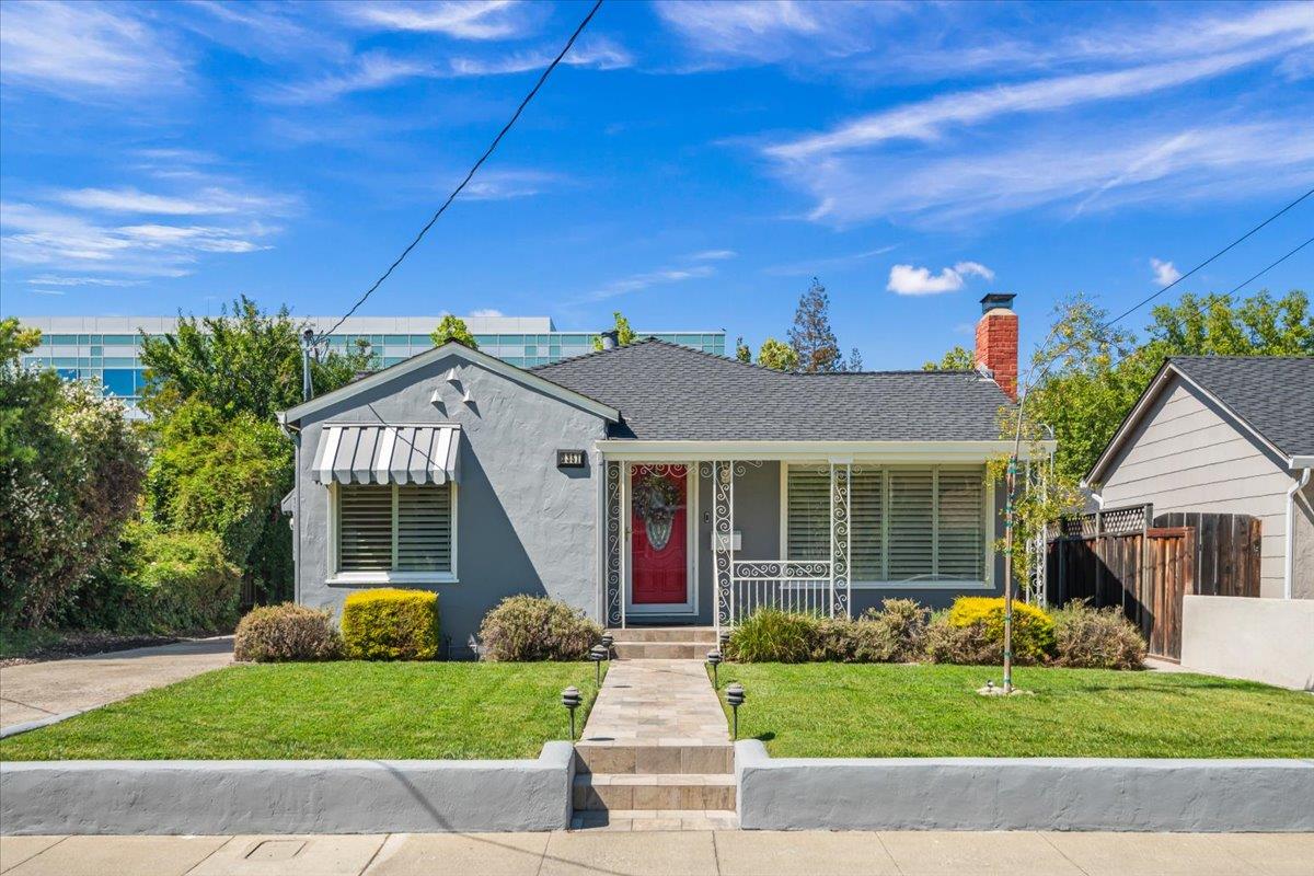 2351 Fruitdale AVE