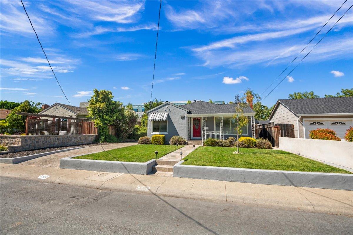 2351 Fruitdale AVE - Kitchen