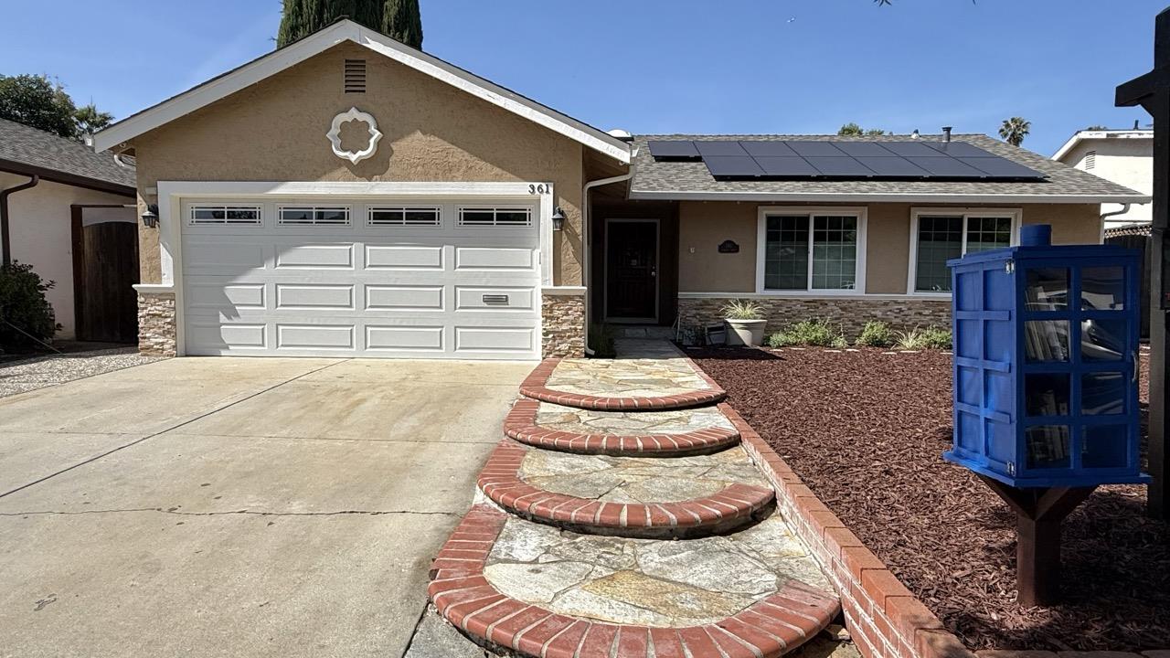 361 Allegan CIR