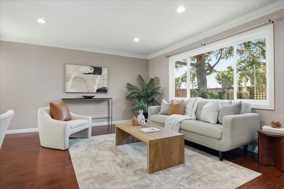 2130 Tampa WAY - Backyard