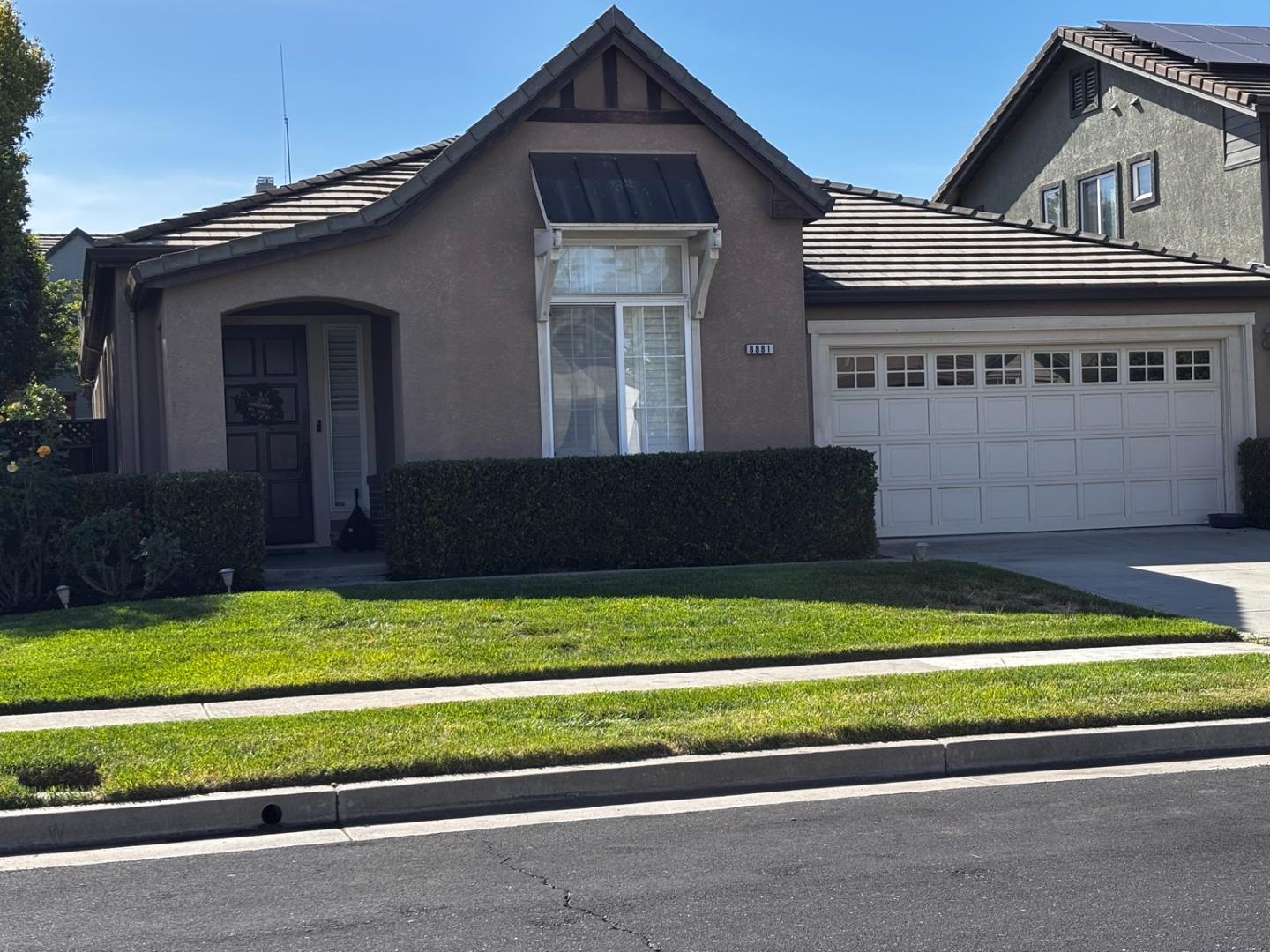 8881 Zinnia ST