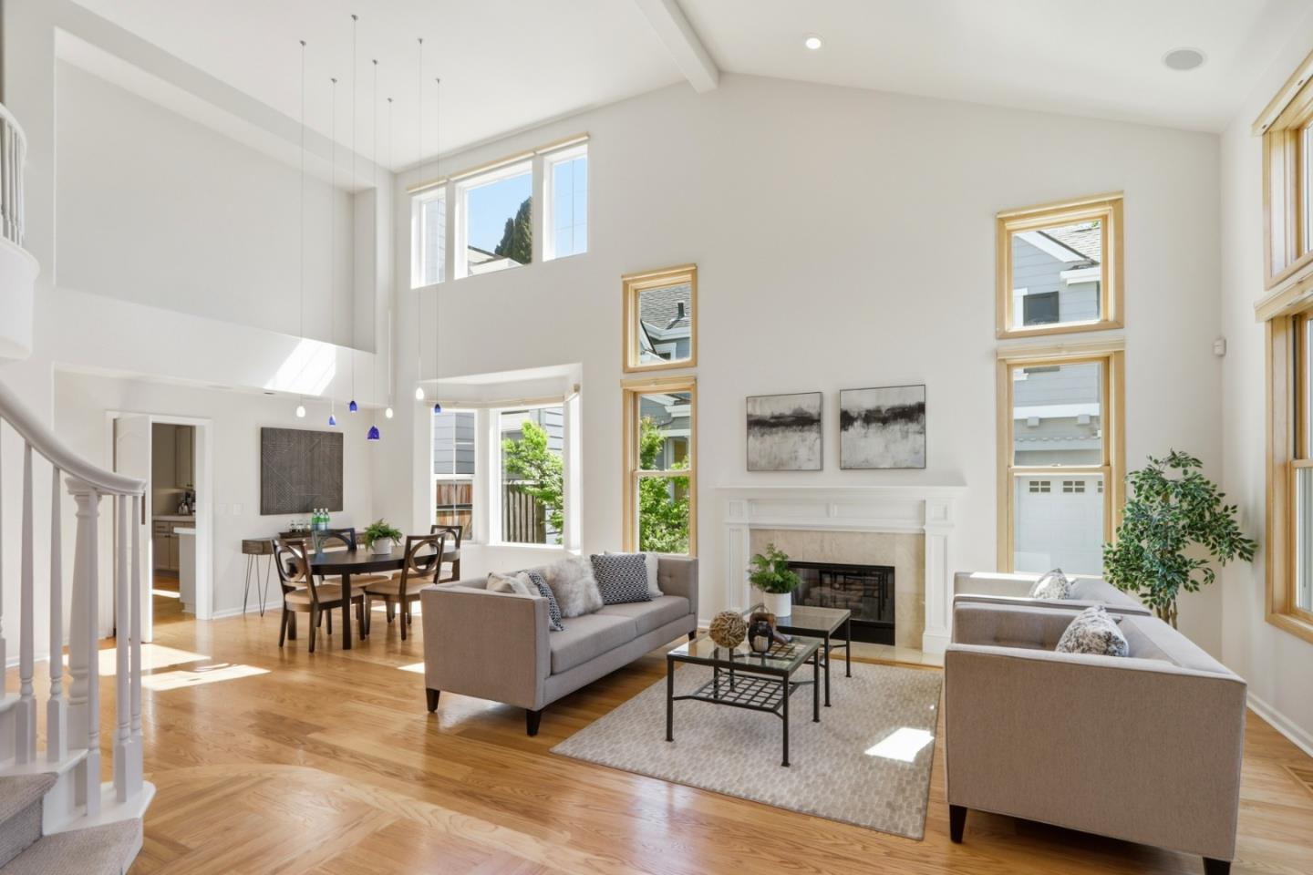 1424 Rosecrest TER - Interior