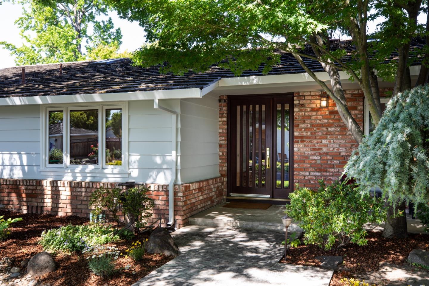 1310 Harwalt DR - Kitchen