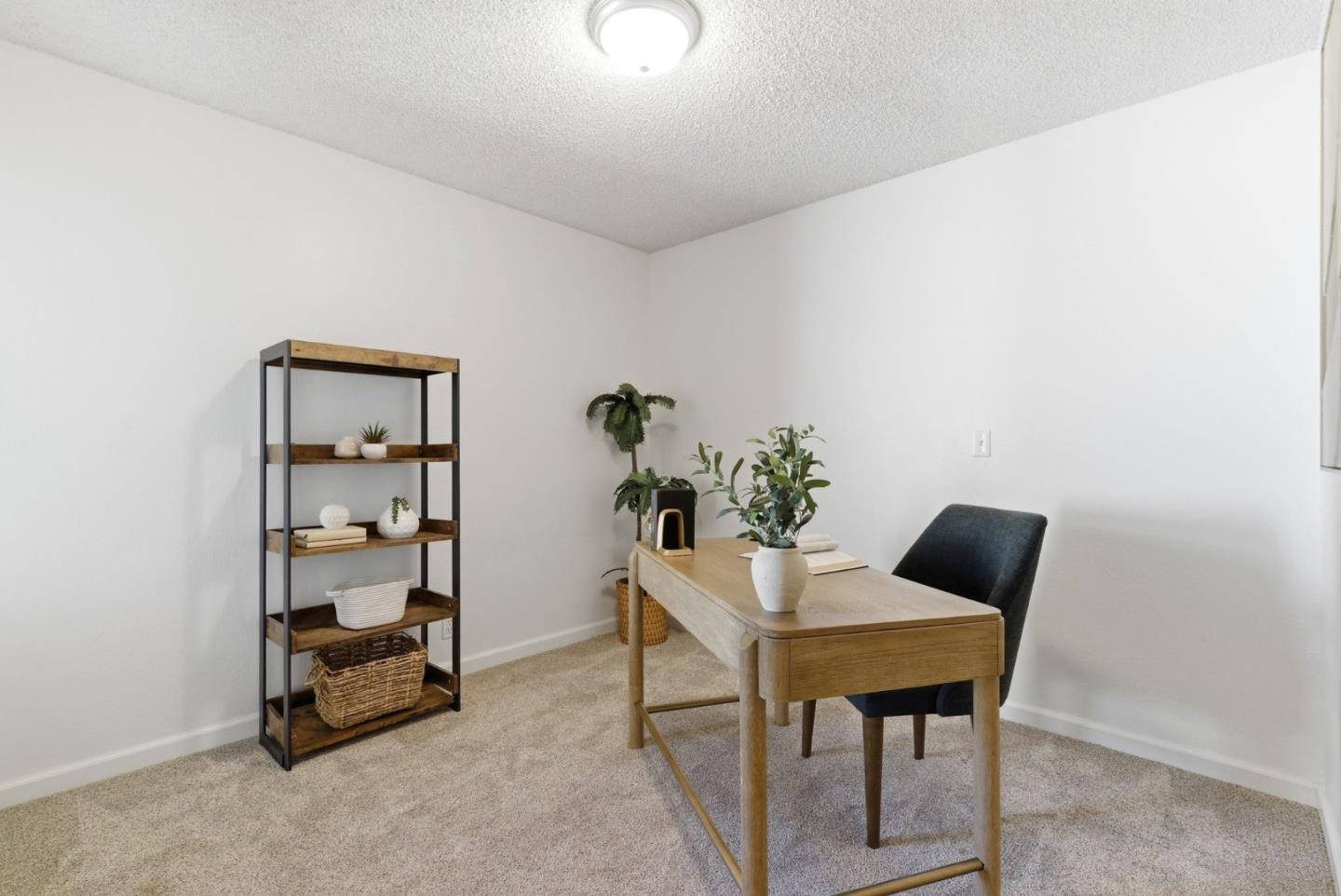 2907 Queens Estates CT - Bedroom