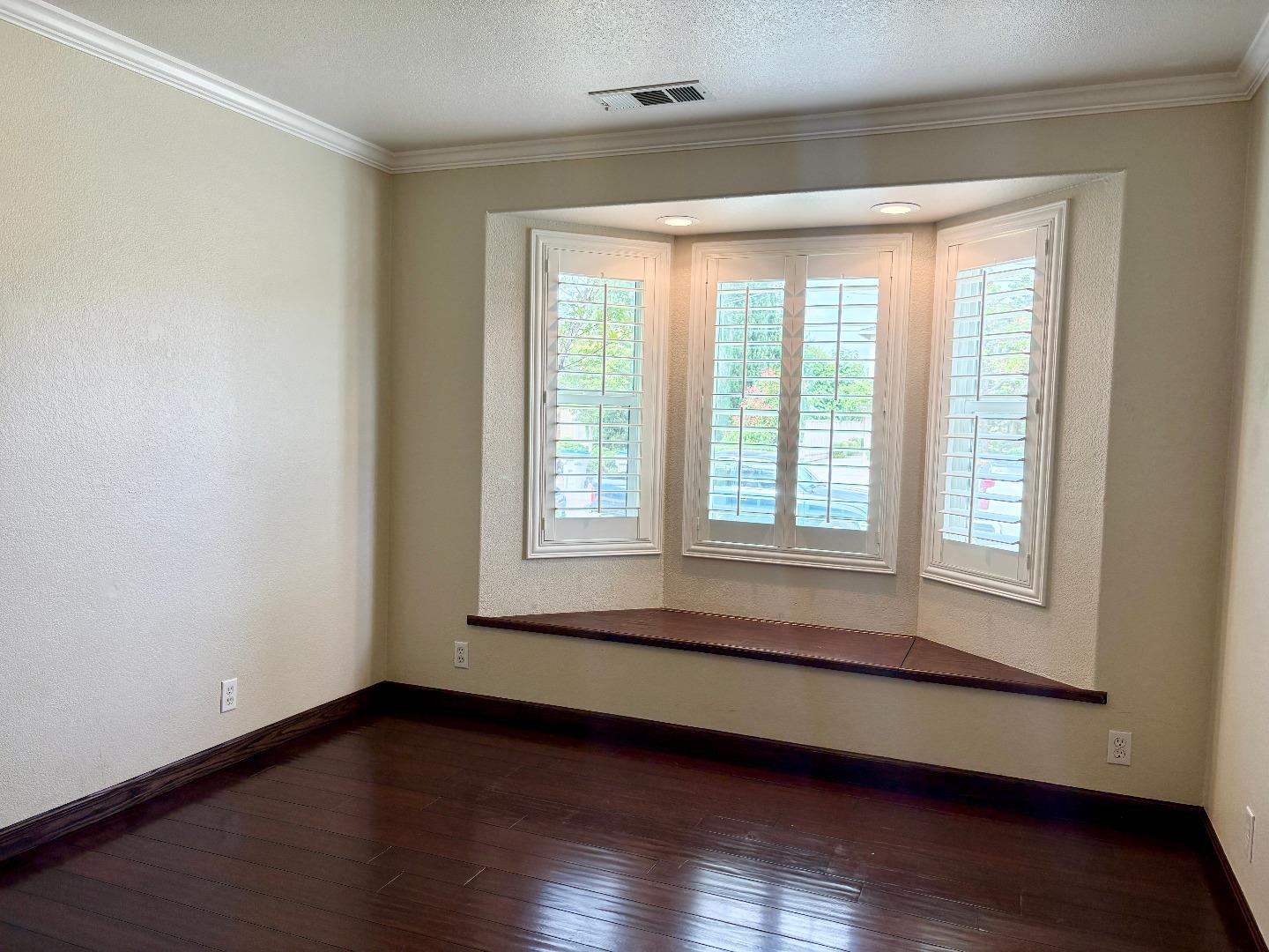 1386 Flora AVE - Bedroom