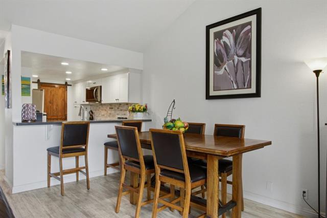 880 N Winchester BLVD 205 - Kitchen