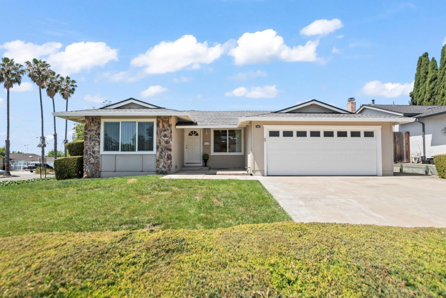 3401 Cardoza CT