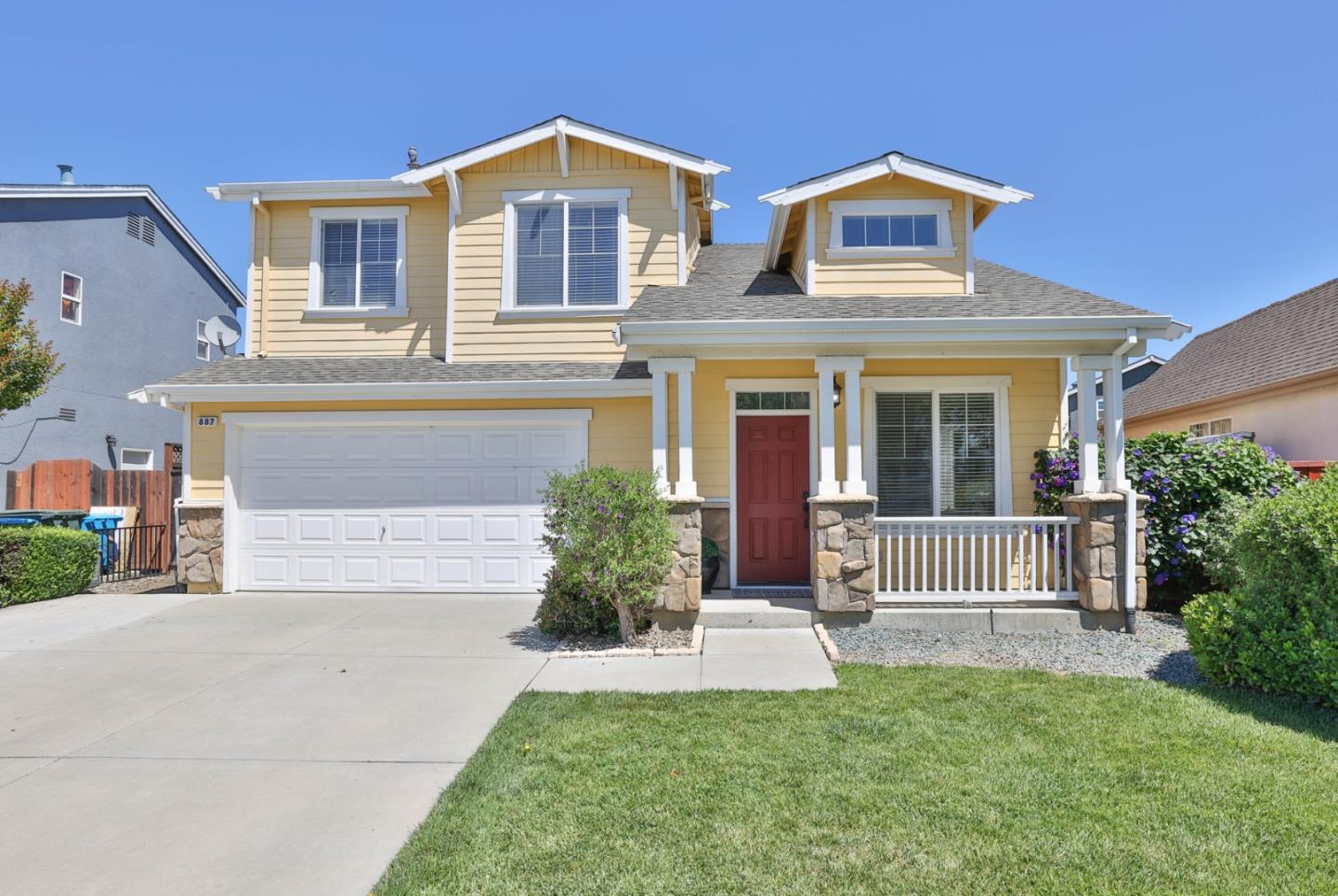 887 Martiri DR